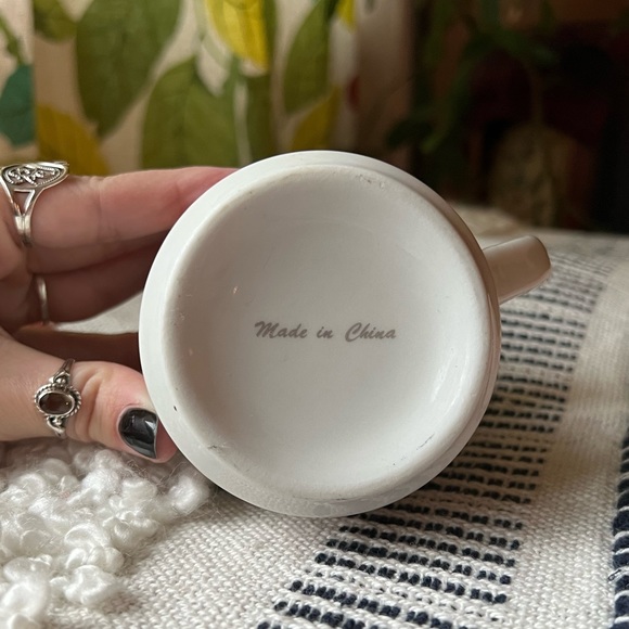 Retro Coffee Mug - Picture 3 of 7